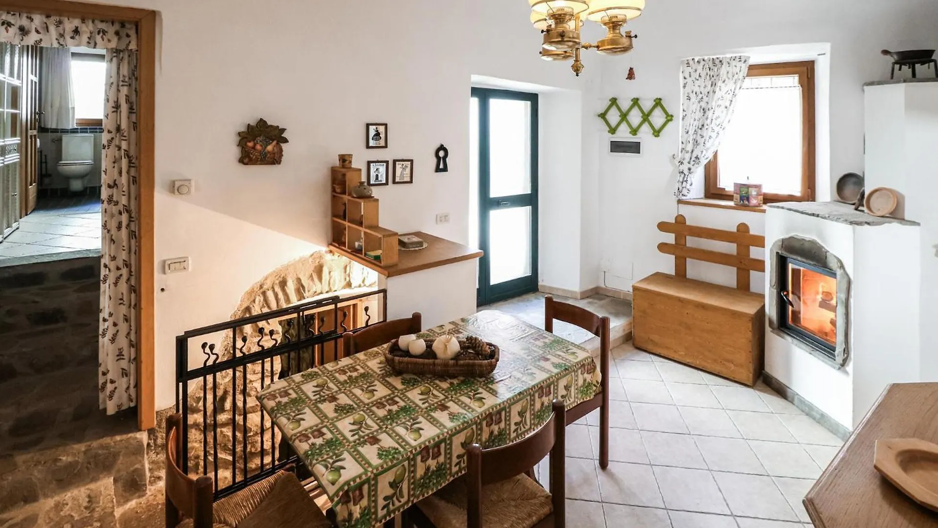 2 Bedroom Beautiful Home In Castagnetoli Mulazzo Holiday home